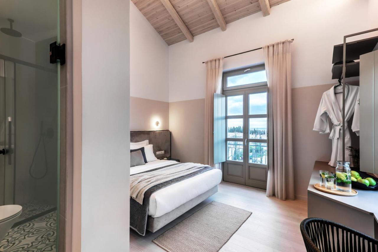 Octavia Rooms Corinth Eksteriør bilde