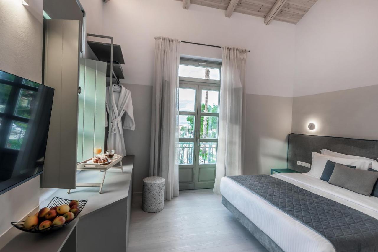 Octavia Rooms Corinth Eksteriør bilde